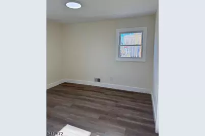 620 Jackson Ave, Linden, NJ 07036 - Photo 11