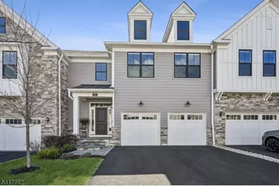 14 Chelsea Rd, Warren Township, NJ 07059 - Photo 1