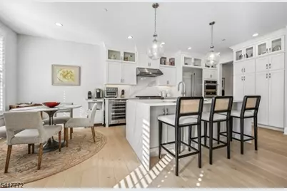 14 Chelsea Rd, Warren Township, NJ 07059 - Photo 13