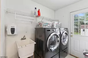 5 Hughey Ln, Hillsborough Township, NJ 08844 - Photo 33