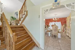8 Monaghan Rd, Edison, NJ 08817 - Photo 5