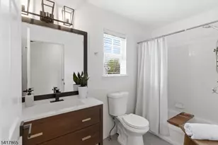 17 Edith Dr, Franklin Township, NJ 08873 - Photo 19