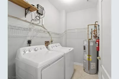 375 Rifle Camp Rd #105, Woodland Park, NJ 07424 - Photo 17