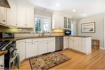 1 Kingwood Dr, Little Falls Township, NJ 07424 - Photo 29