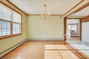 400 Olive St, Branchburg Township, NJ 08853 - Photo 9