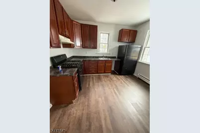 264-266 Pomona Ave #1, Newark, NJ 07112 - Photo 11