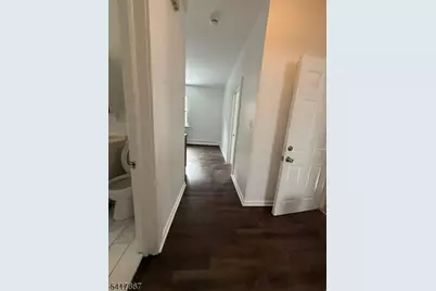 264-266 Pomona Ave #1, Newark, NJ 07112 - Photo 9