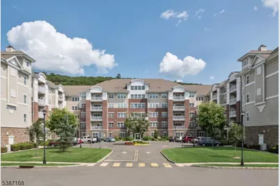 5201 Warrens Way, Wanaque, NJ 07465 - Photo 3