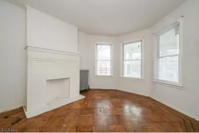 1053 Hunterdon St, Newark, NJ 07112 - Photo 19