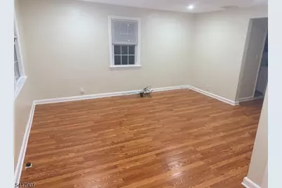 1024 Thompson Ave #2L, Roselle, NJ 07203 - Photo 9