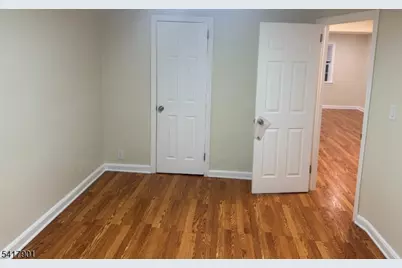 1024 Thompson Ave #2L, Roselle, NJ 07203 - Photo 3