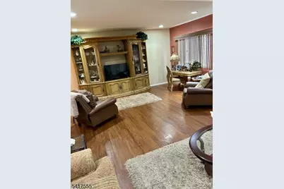 50 Castle Ridge Dr, East Hanover Township, NJ 07936 - Photo 13