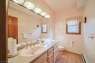 19 Dave Espie Way, Wayne, NJ 07470 - Photo 25