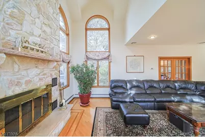 19 Dave Espie Way, Wayne, NJ 07470 - Photo 15