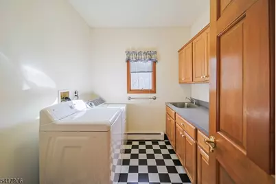 19 Dave Espie Way, Wayne, NJ 07470 - Photo 27