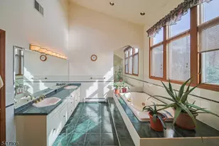 19 Dave Espie Way, Wayne, NJ 07470 - Photo 33