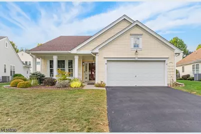 29 Stafford Ln, White Township, NJ 07823 - Photo 3