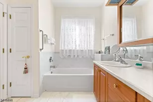 29 Stafford Ln, White Township, NJ 07823 - Photo 13