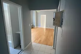 818 S 18th St, Newark, NJ 07108 - Photo 7