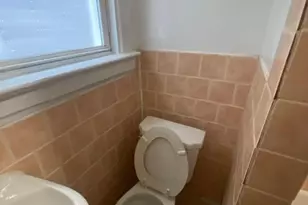 668 Grove St, Irvington, NJ 07111 - Photo 5