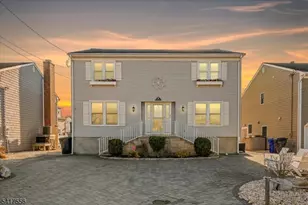 308 Cove Dr, Brick, NJ 08738 - Photo 1