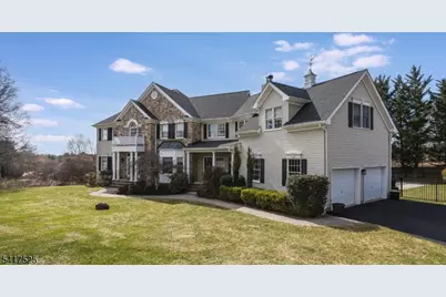 6 Macdougall Ct, Chester, NJ 07930 - Photo 3