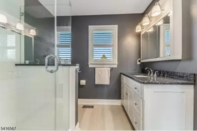 34 Aberdeen Circle, Raritan Township, NJ 08822 - Photo 21