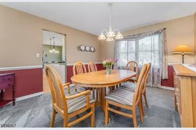 34 Aberdeen Circle, Raritan Township, NJ 08822 - Photo 7