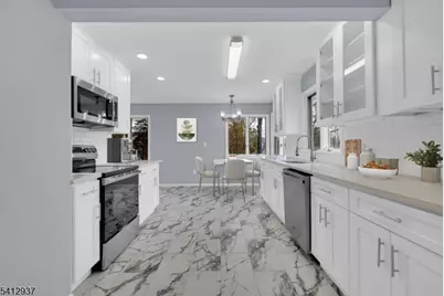 802 E Prospect St, Hackettstown, NJ 07840 - Photo 11