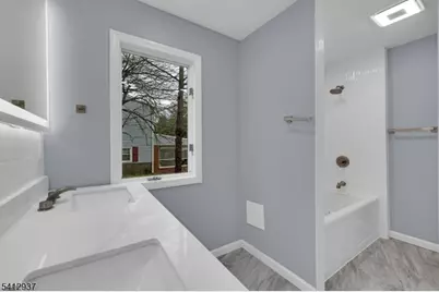 802 E Prospect St, Hackettstown, NJ 07840 - Photo 25