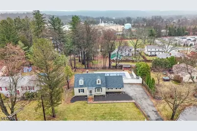 802 E Prospect St, Hackettstown, NJ 07840 - Photo 3