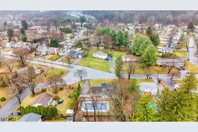 802 E Prospect St, Hackettstown, NJ 07840 - Photo 47