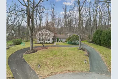 31 N. Ventosa Dr, Morris Township, NJ 07960 - Photo 1