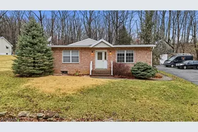 20 Summerfield Rd, White Township, NJ 07823 - Photo 1