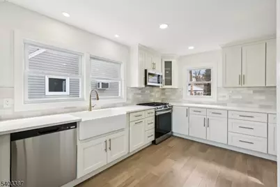2 Guenter St, Butler, NJ 07405 - Photo 3