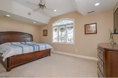 53 Princeton Ave, Woodbridge Township, NJ 07067 - Photo 27