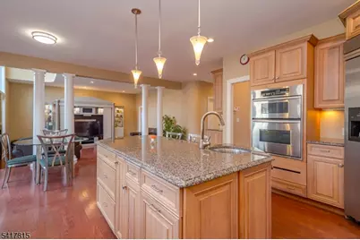 53 Princeton Ave, Woodbridge Township, NJ 07067 - Photo 13