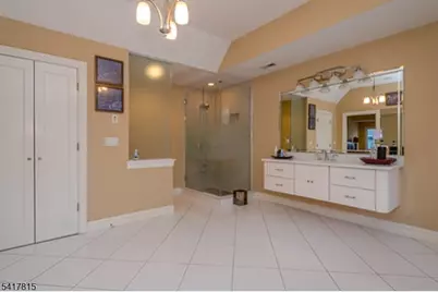 53 Princeton Ave, Woodbridge Township, NJ 07067 - Photo 23