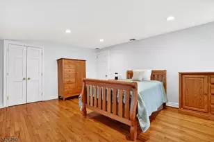 8 Hemlock Ln, Kinnelon, NJ 07405 - Photo 23