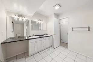 250 Ridgedale Ave, Florham Park, NJ 07932 - Photo 23