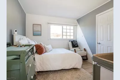 15 Windemere Rd, Verona, NJ 07044 - Photo 19