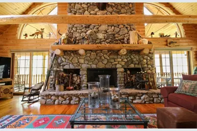 31 Kent Rd, Hampton Township, NJ 07860 - Photo 11