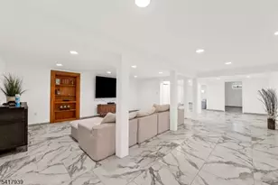 304 River Rd, East Hanover Township, NJ 07936 - Photo 25