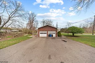 304 River Rd, East Hanover Township, NJ 07936 - Photo 35