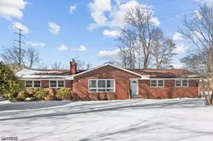 304 River Rd, East Hanover Township, NJ 07936 - Photo 33