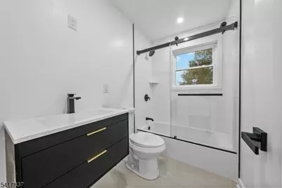 12 Barker Rd, Franklin Township, NJ 08873 - Photo 11