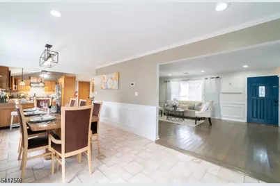 8 Dahlia Rd, Franklin Township, NJ 08873 - Photo 7