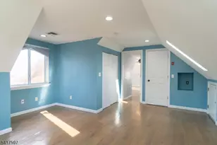 8 Dahlia Rd, Franklin Township, NJ 08873 - Photo 33