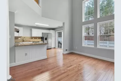 48 Battalion Dr, Bernards Township, NJ 07920 - Photo 9