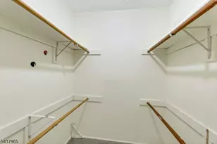 1192 Richmond Rd, Mahwah, NJ 07430 - Photo 11